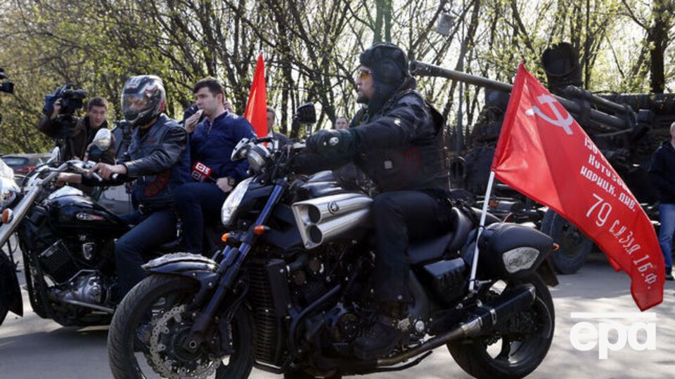 Литва не пропустила байкеров с советской символикой