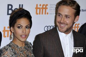 Мендес и Гослинг дали дочери имя Аманда Ли