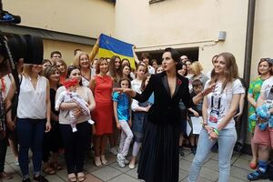 Джамала поблагодарила украинскую общину за поддержку