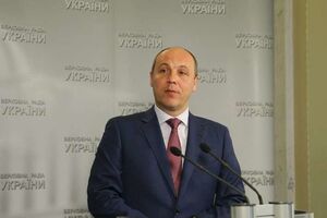 Парубий о деле Мосийчука: Это юридический аспект, и наши юристы по этому поводу соответственно готовят документы