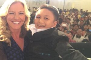 Мужчина, которого приняли за ребенка, не обиделся на баронессу