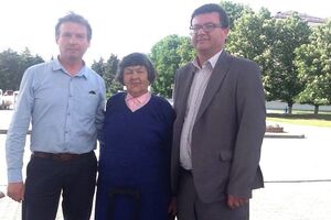 Консул Украины в Ростове Ковтун, Мария Ивановна Савченко и нардеп Павловский