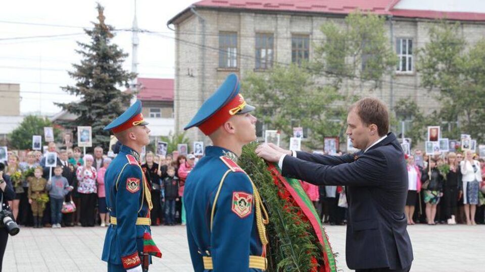 Шевчук отметил участие российских военных в параде, посвященному Дню Победы