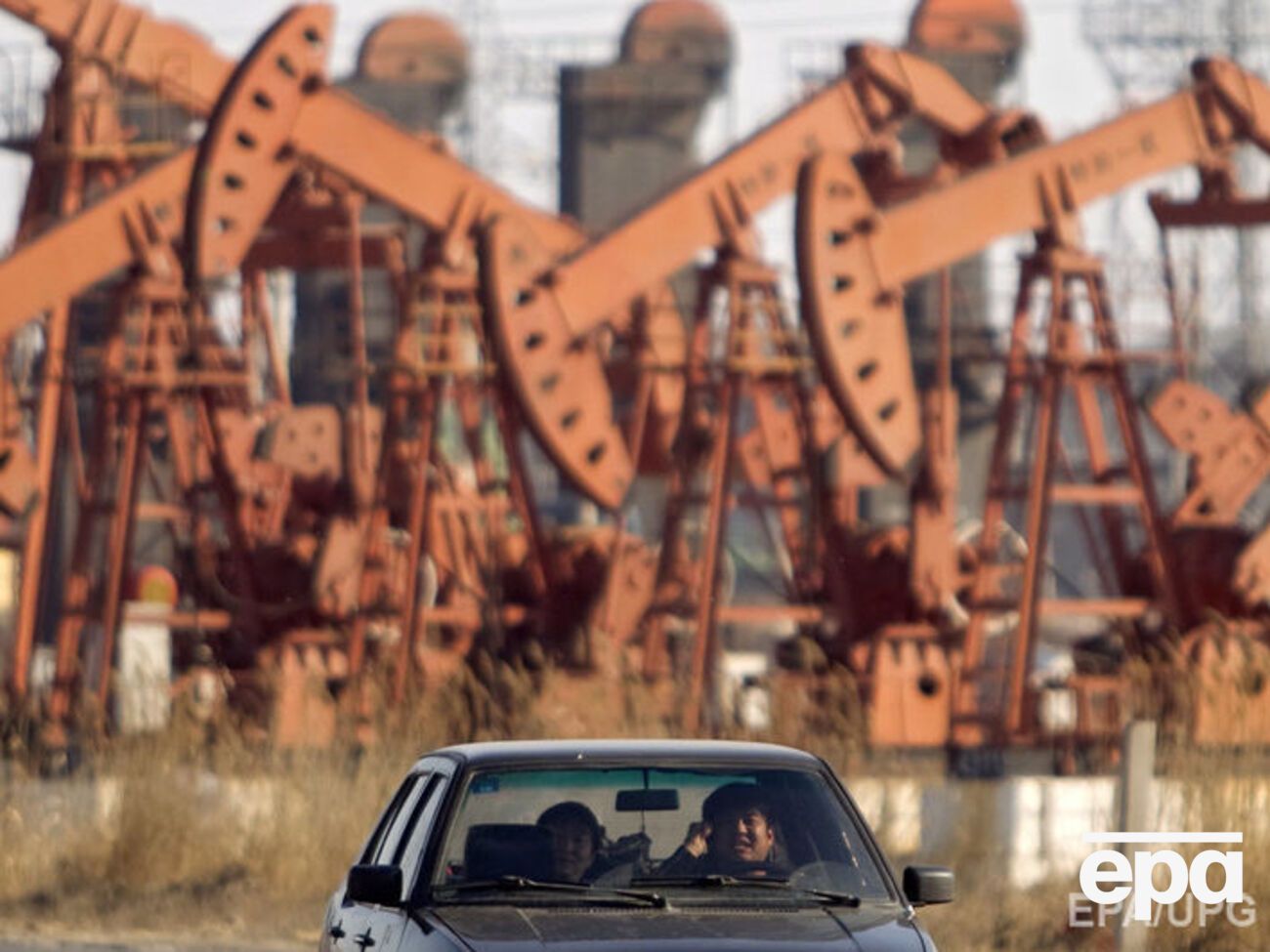 Нефть оправилась после вчерашнего падения