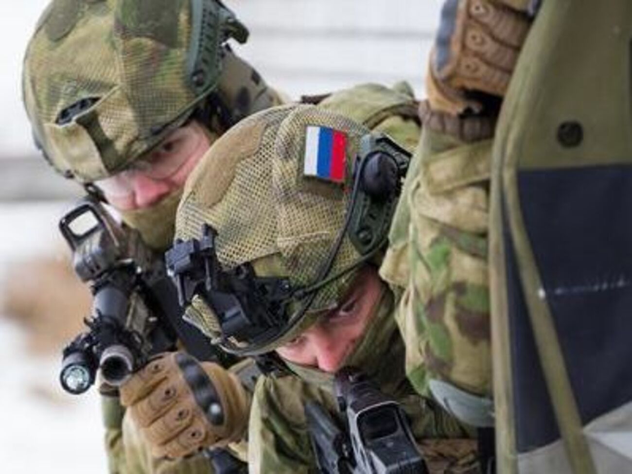 По данным разведки, на Донбасс прислали российскую нацгвардию в качестве заградотряда
