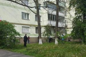 Выпрыгнувшему из окна дома в Киеве мужчине был 31 год
