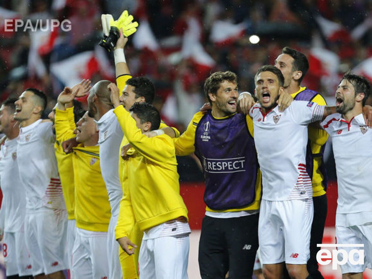 В финале Лиги Европы, который состоится 18 мая на стадионе &laquo;Санкт-Якоб Парк&raquo; в швейцарском Базеле, встретятся "Севилья" и "Ливерпуль"
