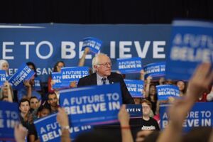 Сандерс выиграл праймериз в Западной Виргинии