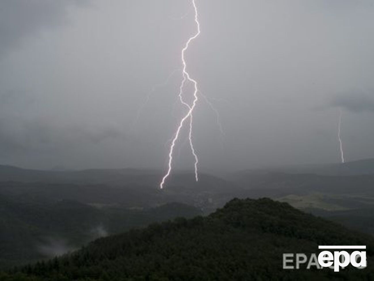 Пастух погиб от удара молнией