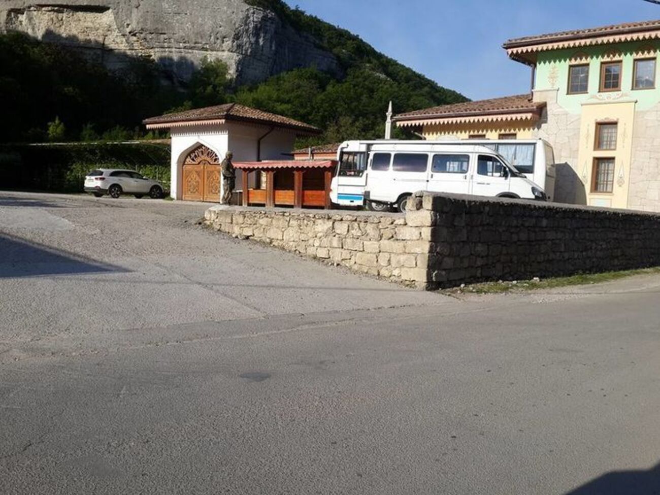 К крымским татарам снова приехала ФСБ