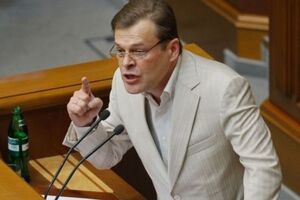 Терехин: Ликвидность государственных заимствований после ситуации с компанией Ахметова упала