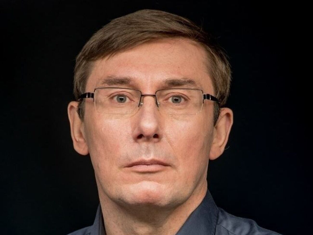 Очередной закон, позволяющий Луценко стать генпрокуророром, поступил в парламент вчера