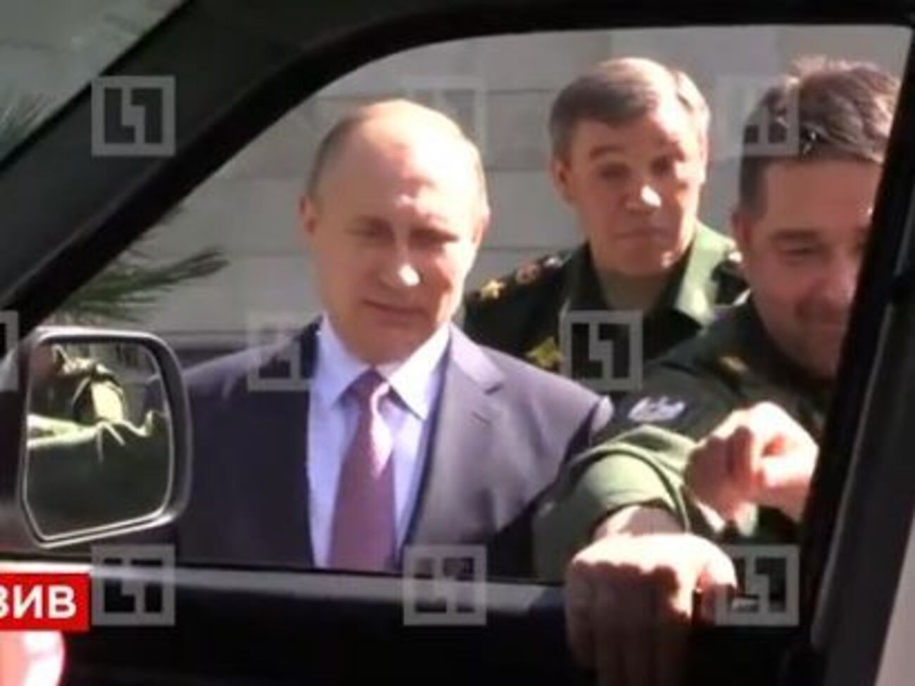 Генерал не смог открыть машину президенту