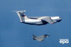 Истребитель Typhoon перехватывает российский транспортник Ил-76