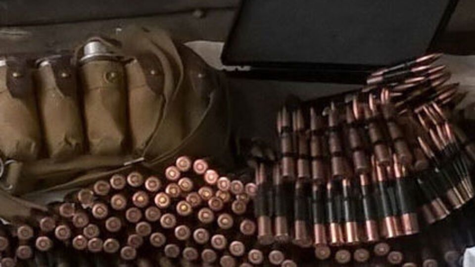 Харьковчанин организовал перевалочную базу для сбыта оружия и боеприпасов при помощи участников АТО