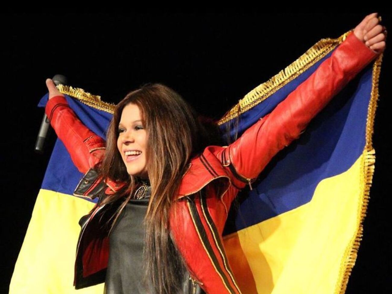 Руслана:&nbsp;Только настоящее способно нести такую энергетику! Украина выглядит настоящей!