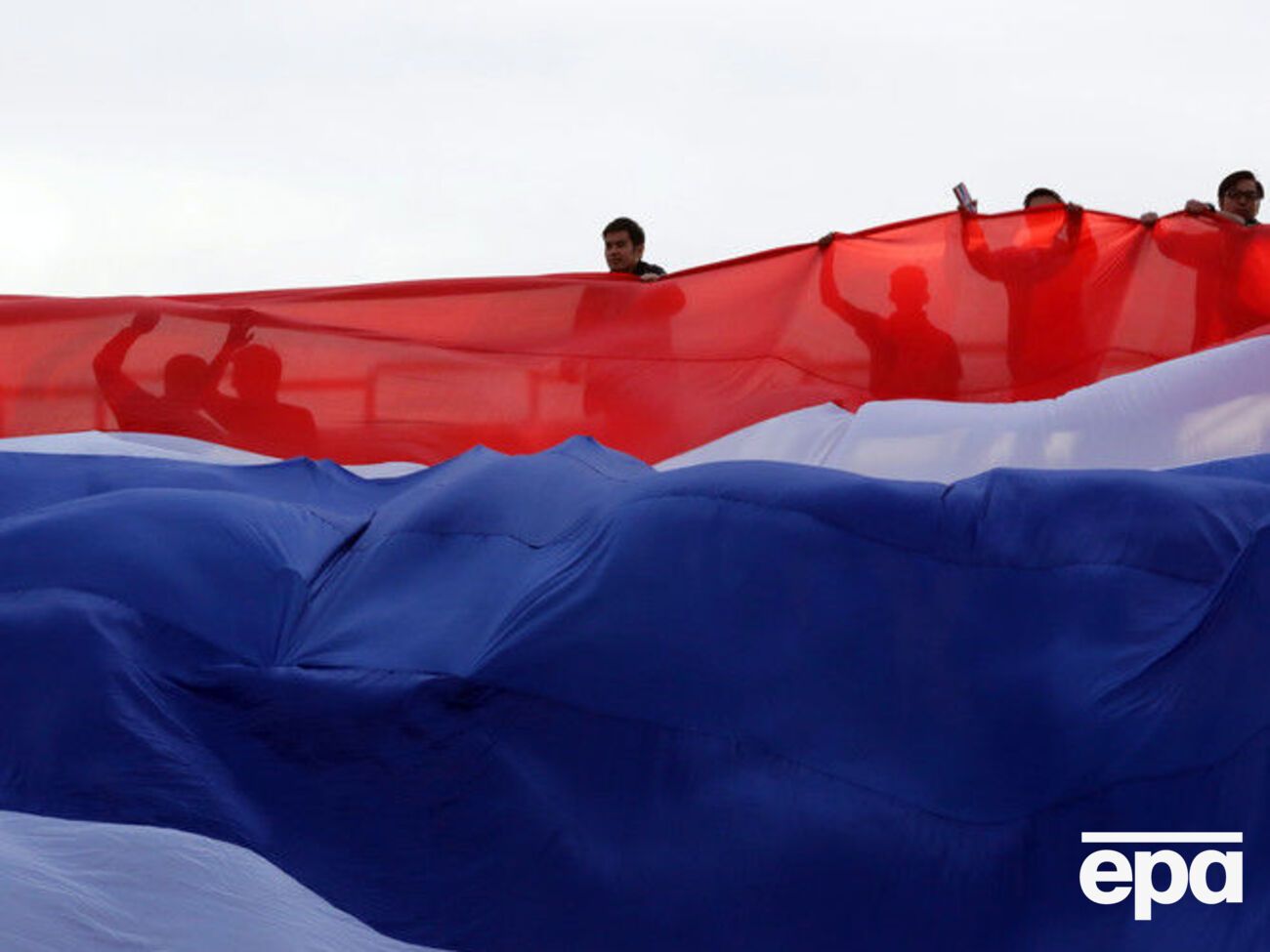 Россиянам, подозреваемым в экстремизме, могут запретить выезжать из страны