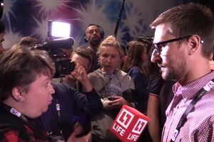 С российскими журналистами общался PR-менеджер Джамалы