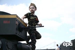 Портников: 9 Мая в России – это давно уже праздник воинствующего милитаризма