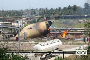 Пожар на заводе в Таджи после нападения боевиков