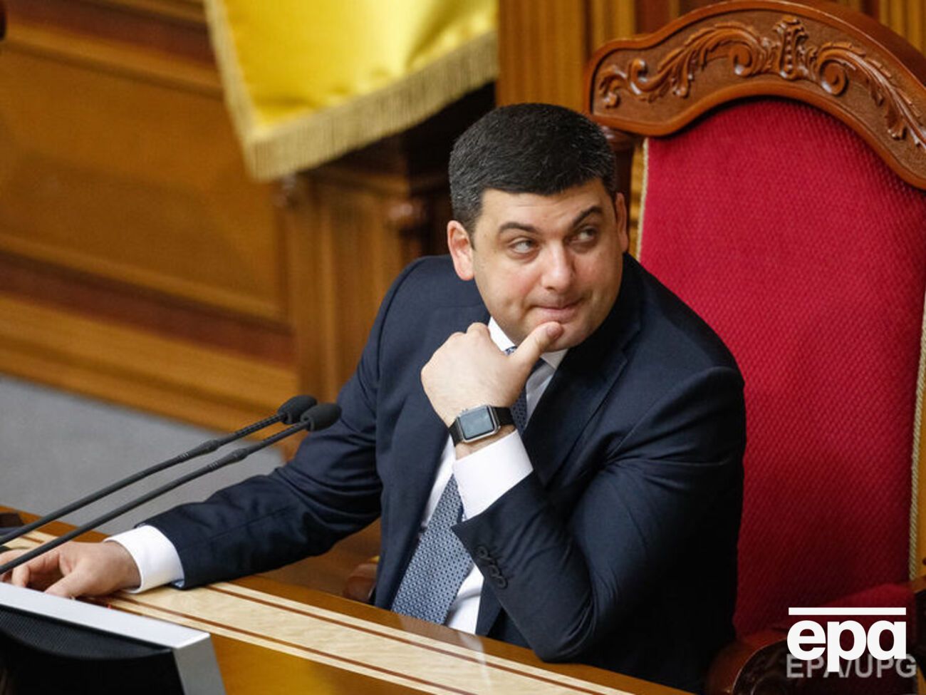 Гройсман: Для них, олигархов, должны быть единые правила.