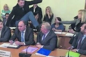Петр Порошенко назвал победу Джамалы "фантастической"