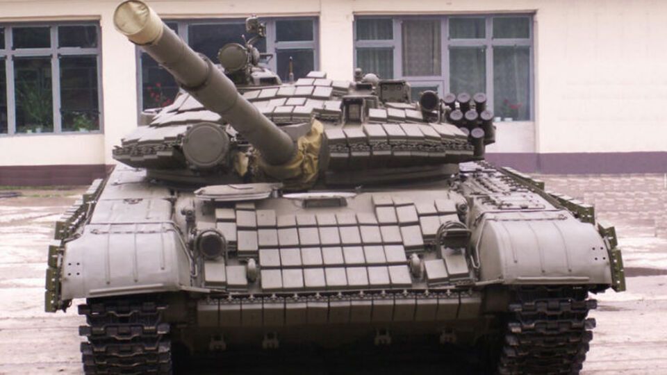 На Львовском бронетанковом ремонтируют и модернизируют Т-72