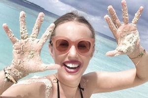 Собчак: Постить такие фотки, стоя в московской пробке --- это и есть подлинный мазохизм