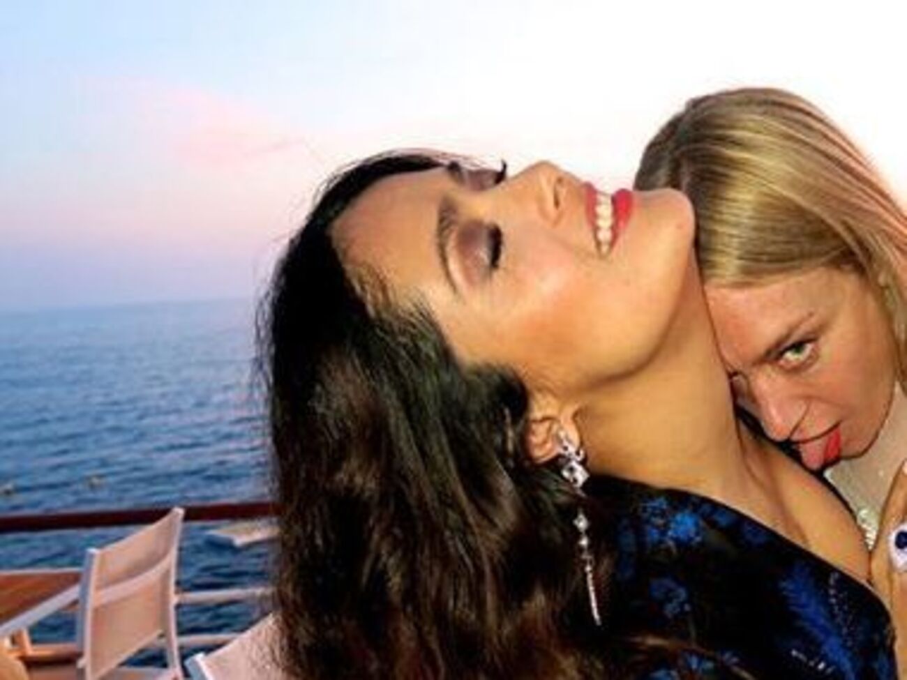 Хайек и Севиньи не скрывали эмоций