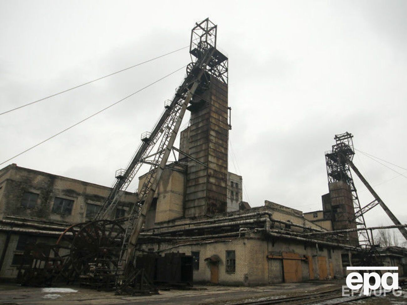 Антрацит из оккупированных районов Донбасса сотнями тысяч тонн везут в РФ