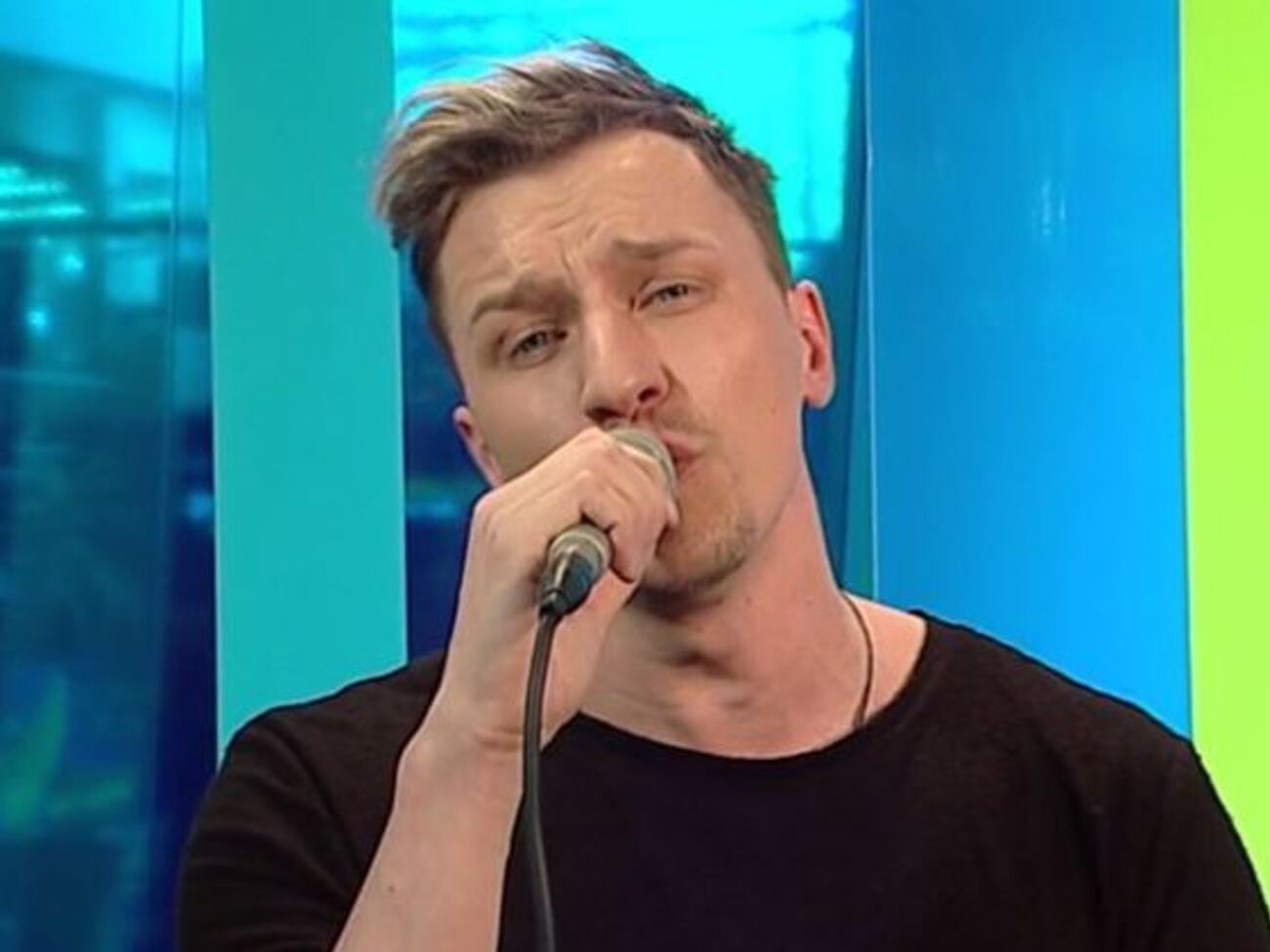 "1944" прозвучала на эстонском