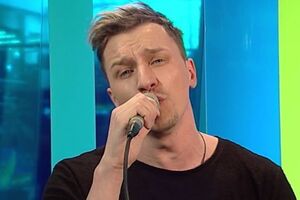 "1944" прозвучала на эстонском