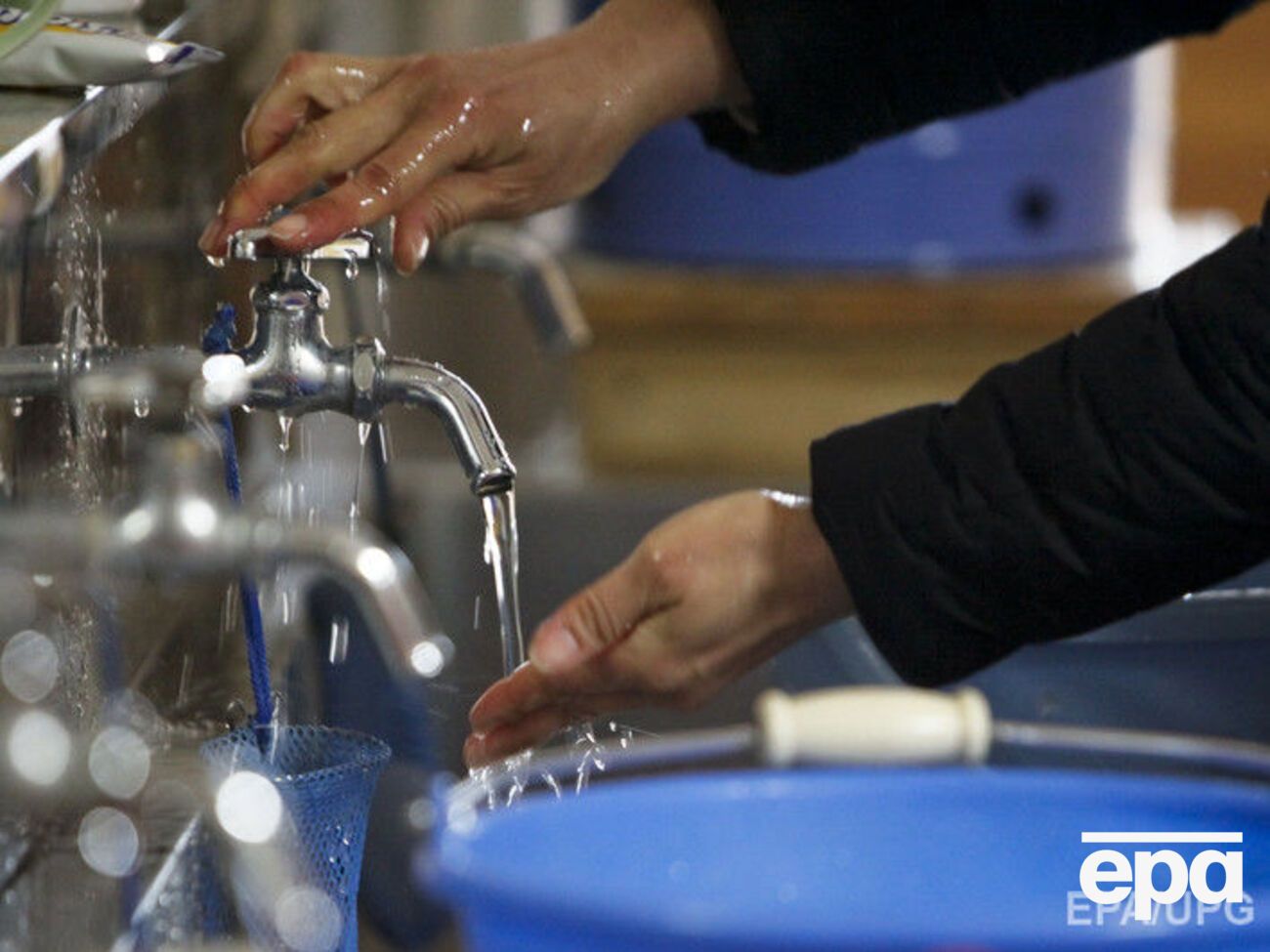 Жители Ровно остались без горячей воды