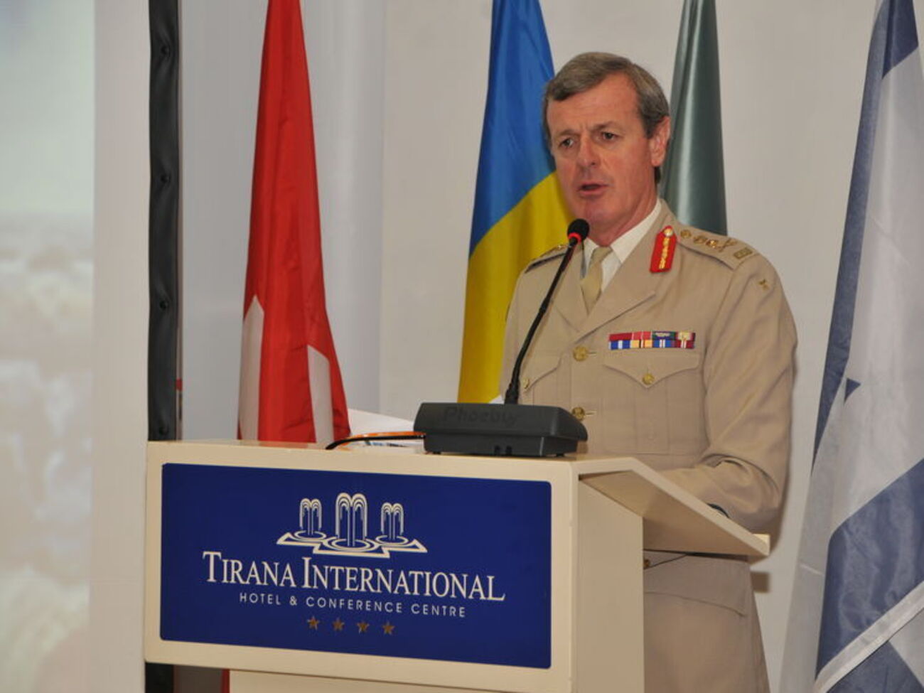 Ширрефф опасается ядерного конфликта с Россией