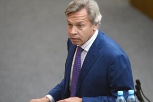 Пушков назвал безумцем британского генерала