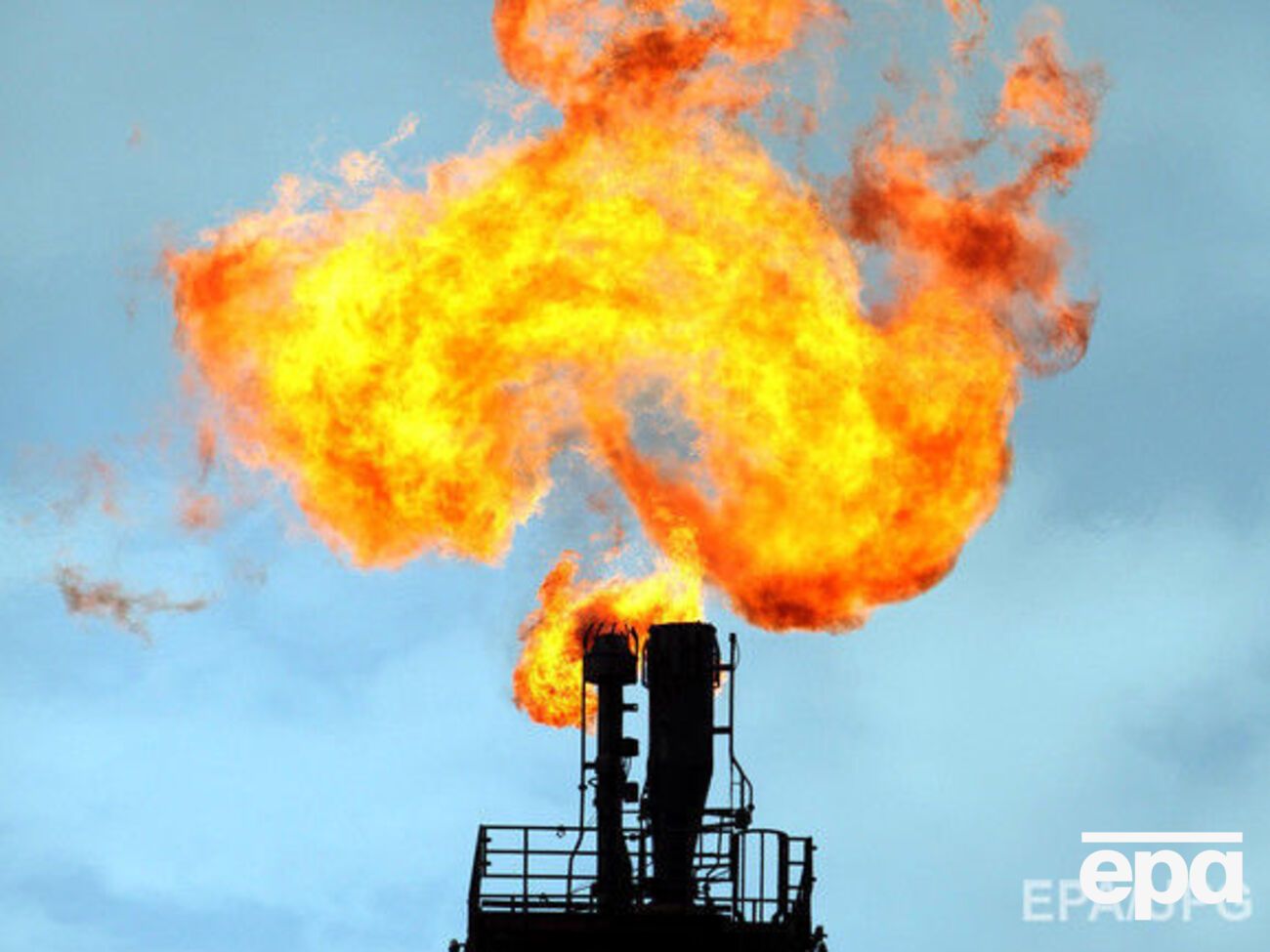 Нефть продолжила рост
