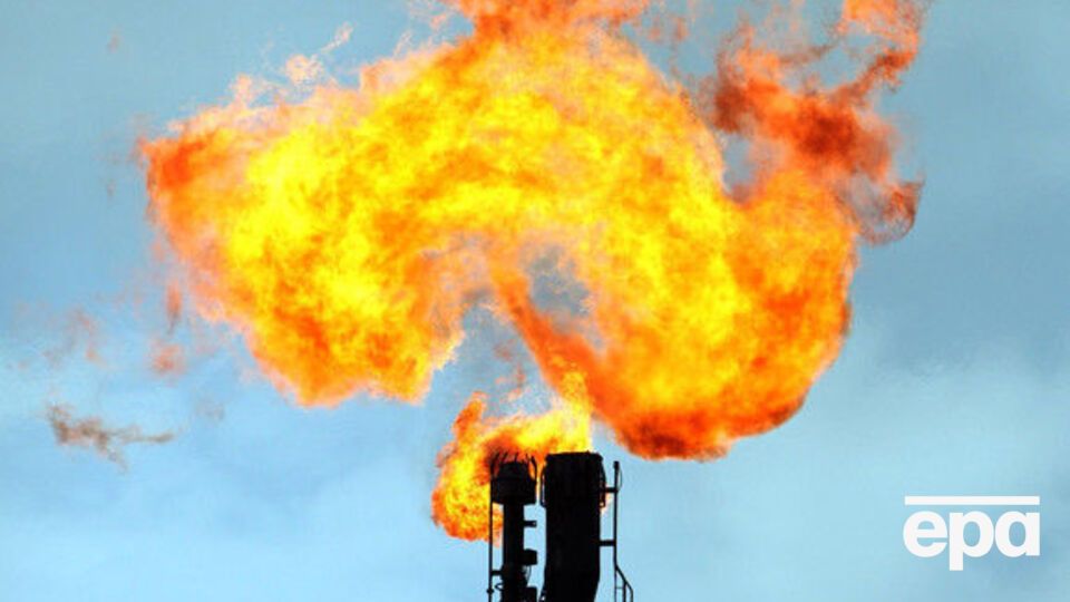Нефть продолжила рост