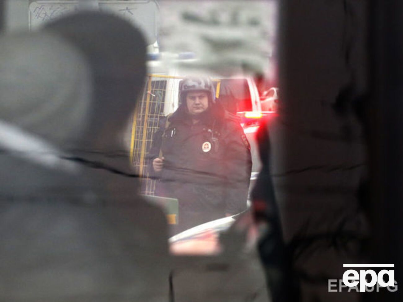 К месту происшествия направляется СОБР