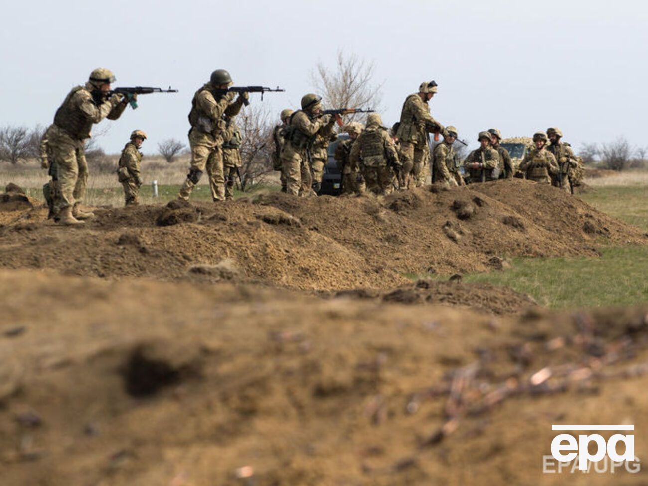 С начала суток боевики открывали огонь по украинским военным три раза