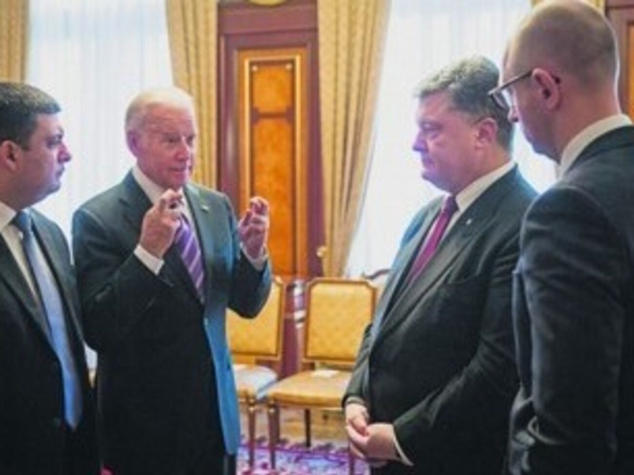 В результате землетрясений в Китае разрушено 192 здания