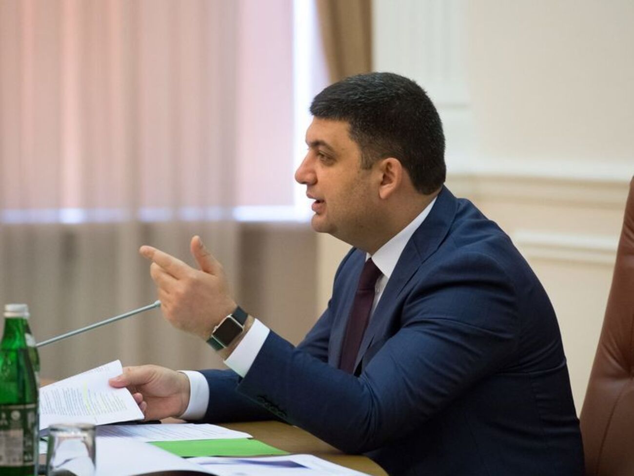 Гройсман:&nbsp;Мы должны отказываться от несвойственных функций правительства