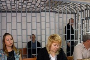Порошенко: По Минским соглашениями все заключенные должны быть освобождены