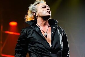 Группа "Алиса": Огромное спасибо лужским и питерским врачам. Состояние стабилизировано. Надеемся на лучшее, все вместе