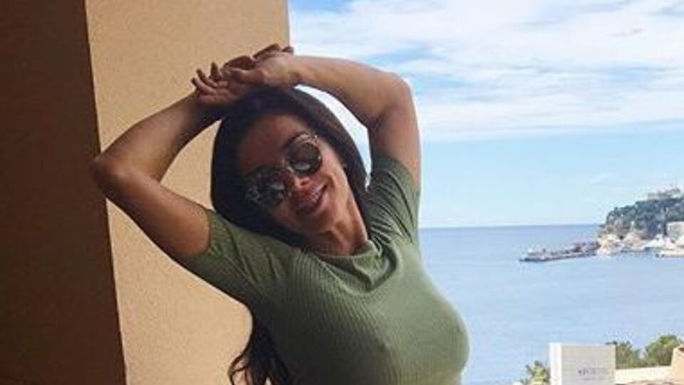 Седокова не стала надевать белье на отдыхе в Монако