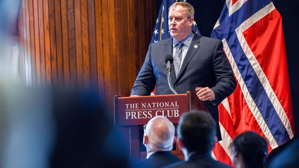 Уорк: К 2017 году силы Соединенных Штатов в Европе вновь достигнут эквивалента целой дивизии, чего не было со времен окончания холодной войны