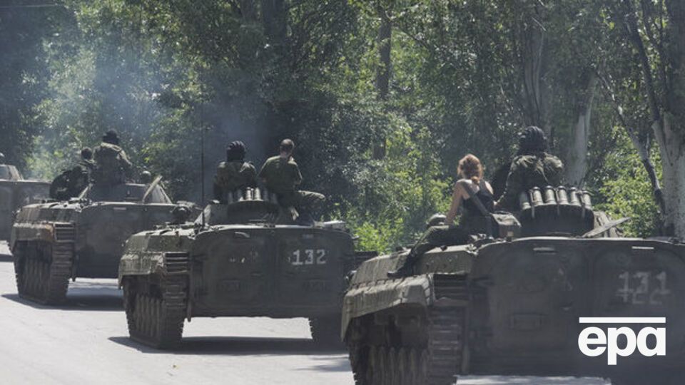 Разведка: Из города Свердловск Луганской области в Луганск приехали 10 грузовых автомобилей с боеприпасами