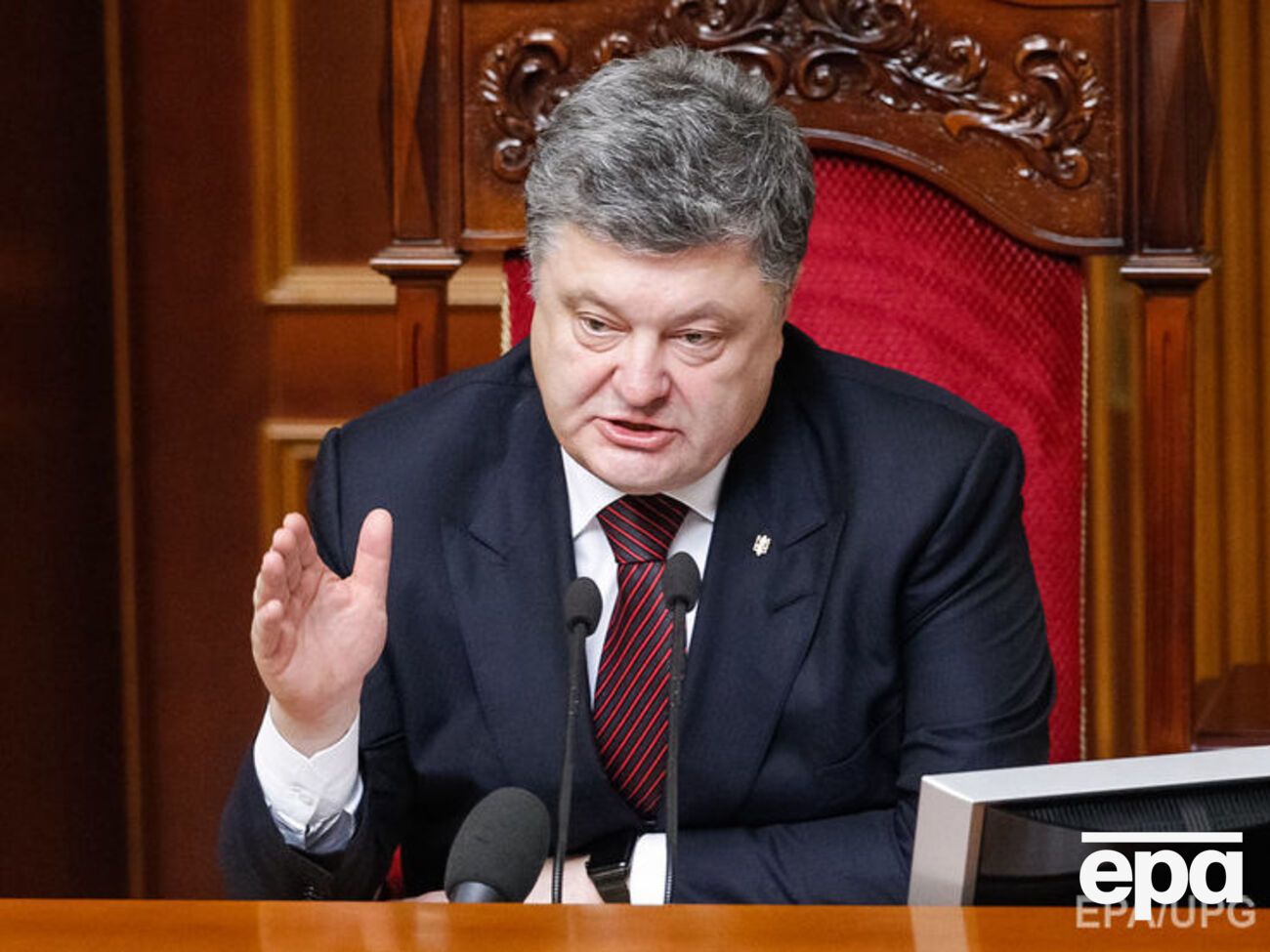Порошенко потребовал повысить зарплаты пограничникам на 2,5&ndash;3 тыс. грн