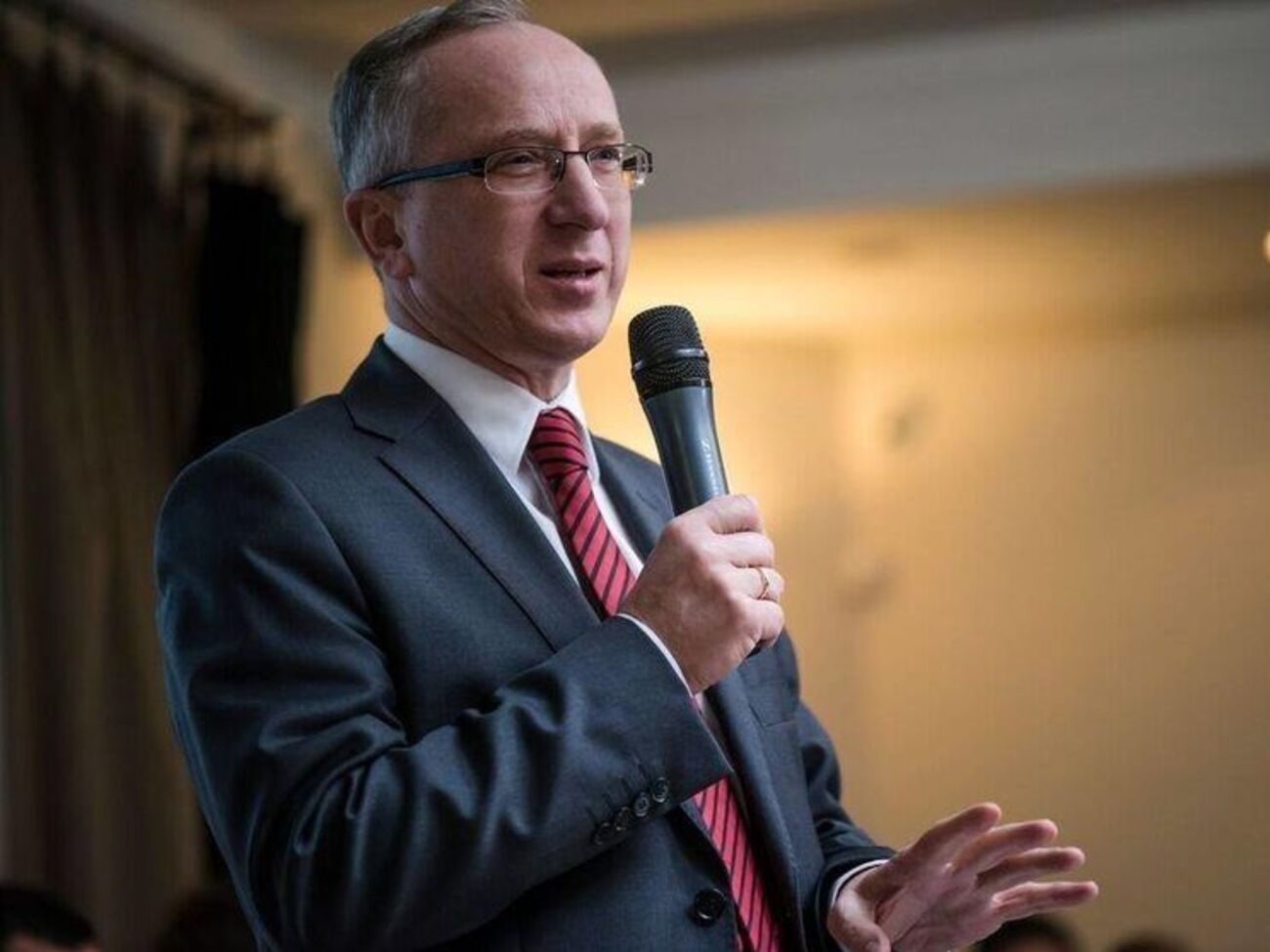 Томбинский заявил, что в списке находятся в том числе и журналисты &ndash; друзья Украины