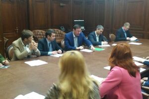 Луценко провел встречу с адвокатами Небесной сотни