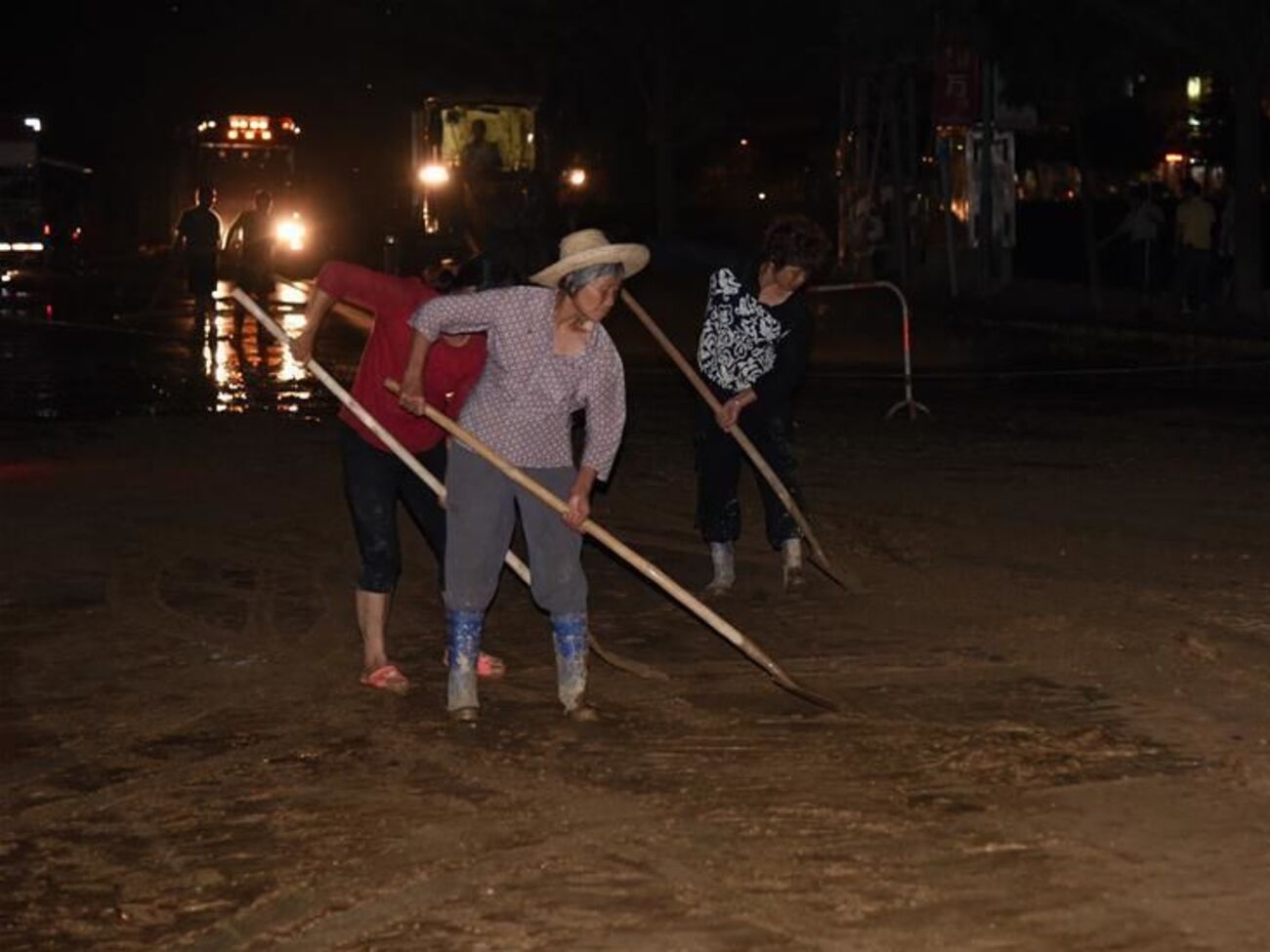 Южный Китай затопило из-за ливней
